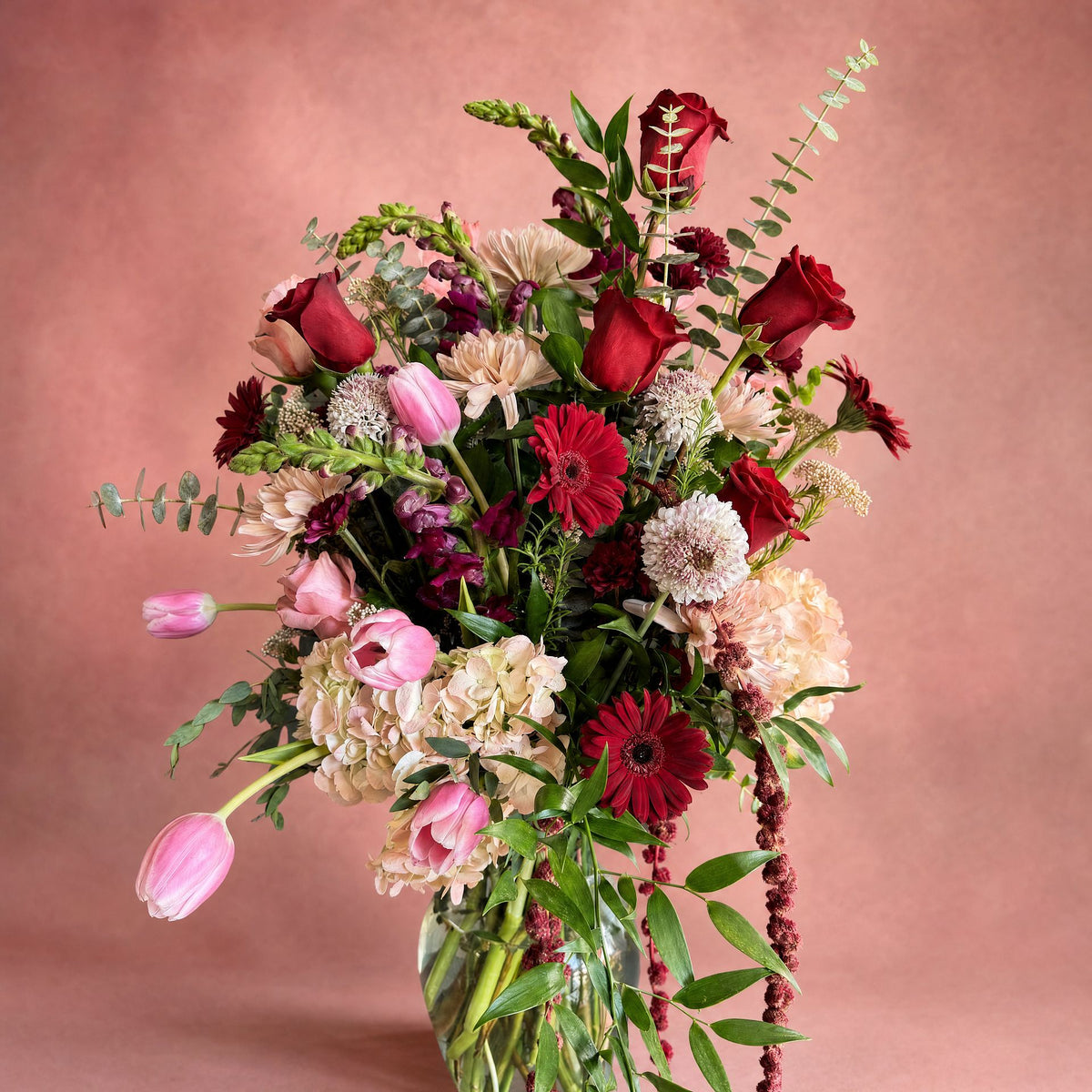 Reds and pinks gathering