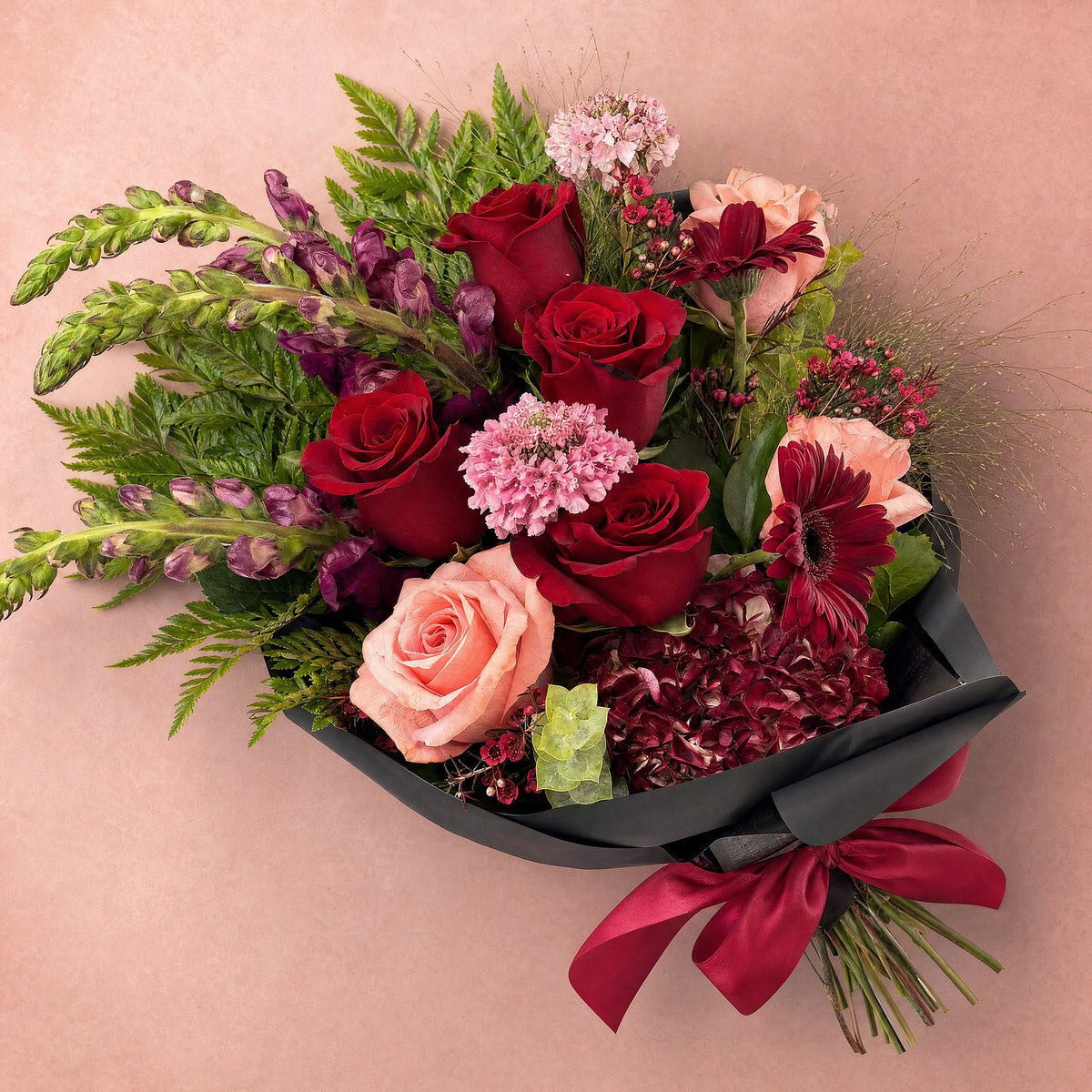 Reds and pinks rose vase wrap