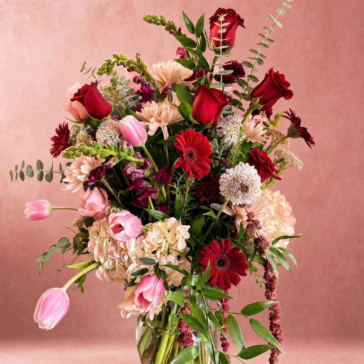 Reds and pinks gathering