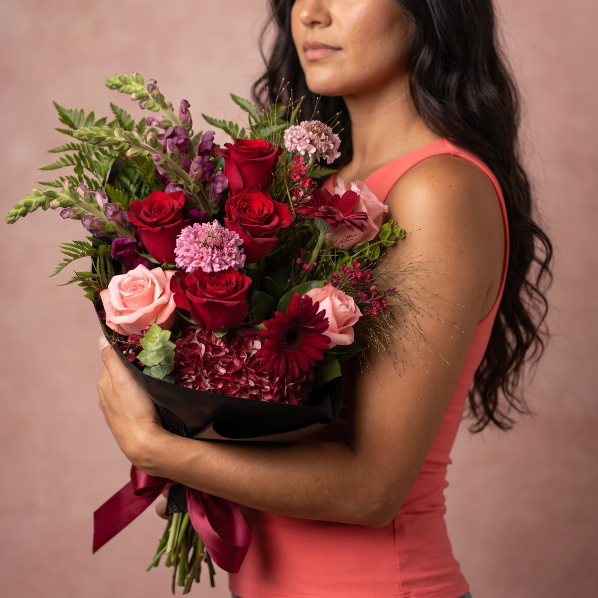 Reds and pinks rose vase wrap